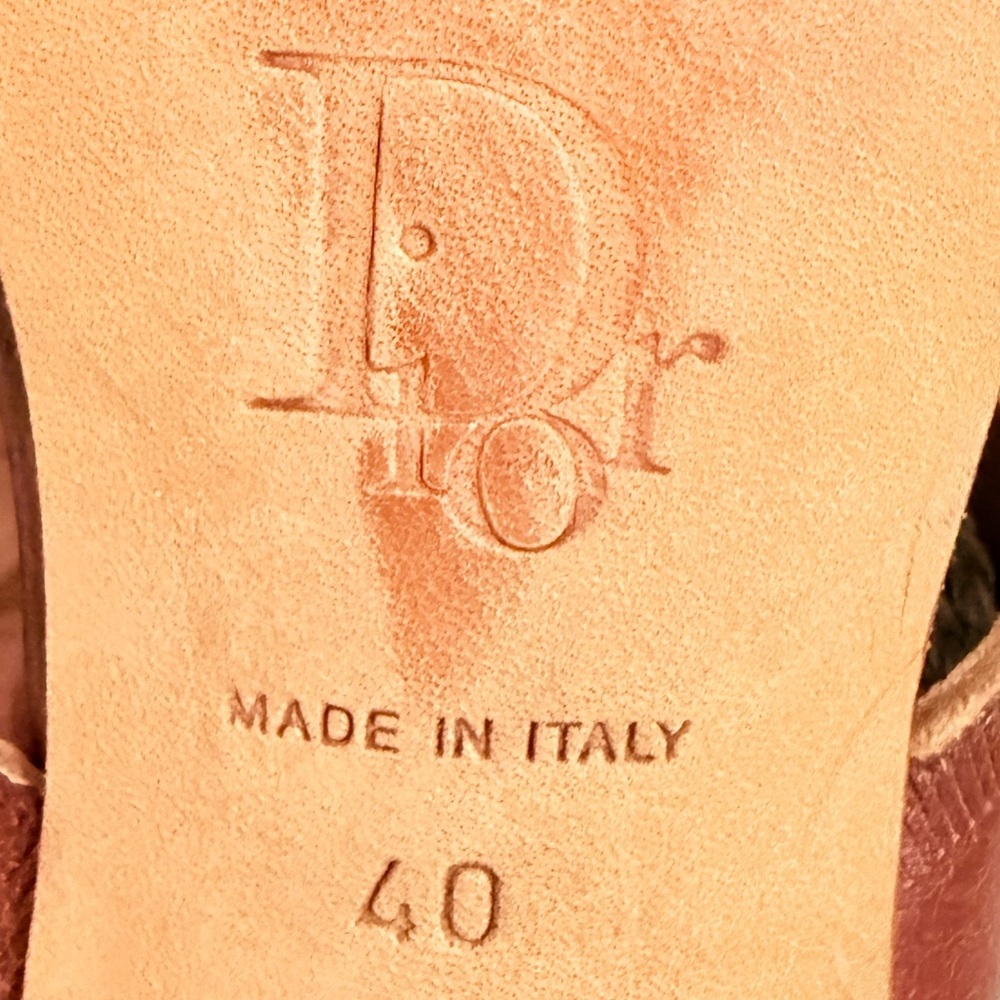 Christian Dior Vintage Brown Gold Leather Tassel thong kitten heel sandals EU 40 - Picture 10 of 10